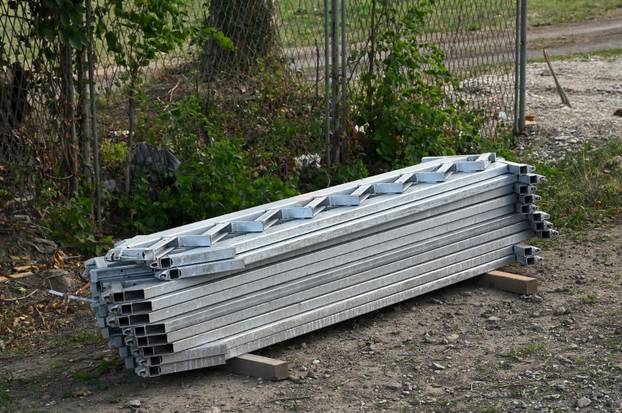 Zagreb: Nakon koncerta Thompsona još ima smeća oko Hipodroma