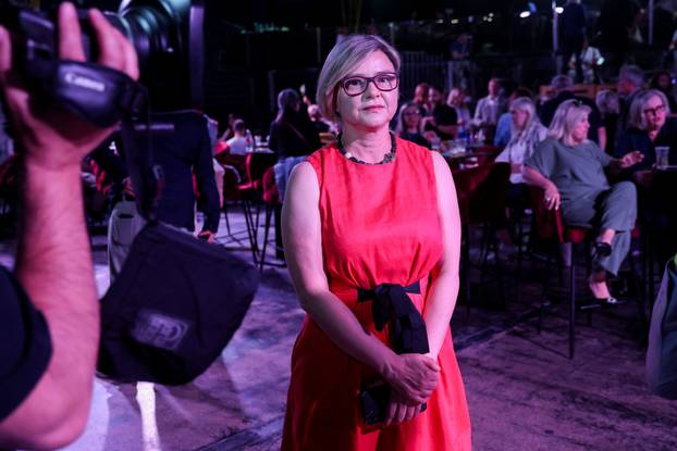 Zagreb: Doček izbornih rezultata u stožeru stranke Možemo! i SDP-a