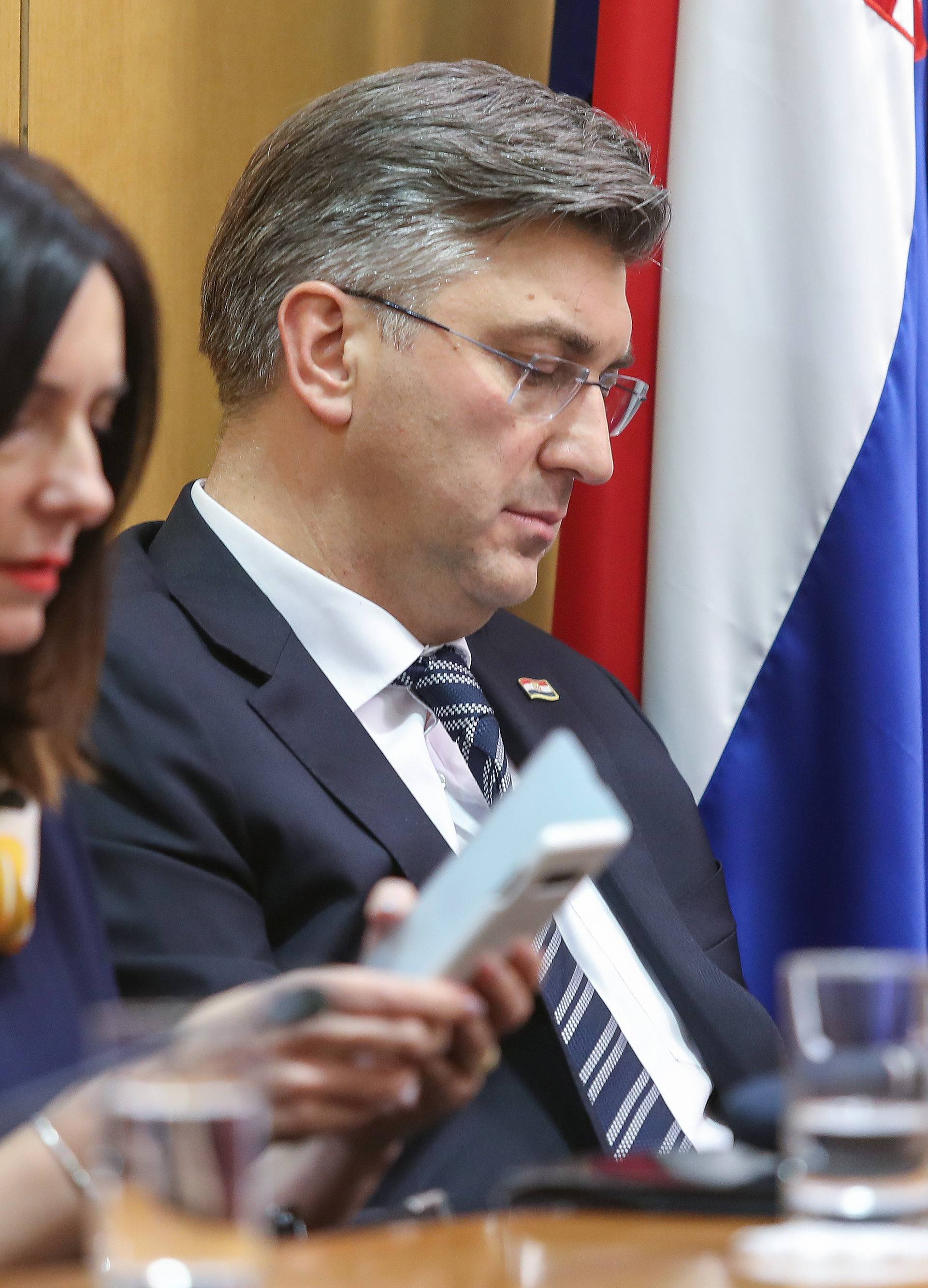 Zagreb: Rasprava o nepovjerenju ministrici Blaženki Divjak