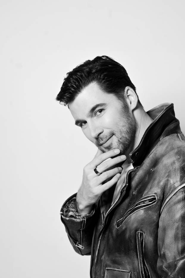 Zagreb: Maneken Dean Pelić