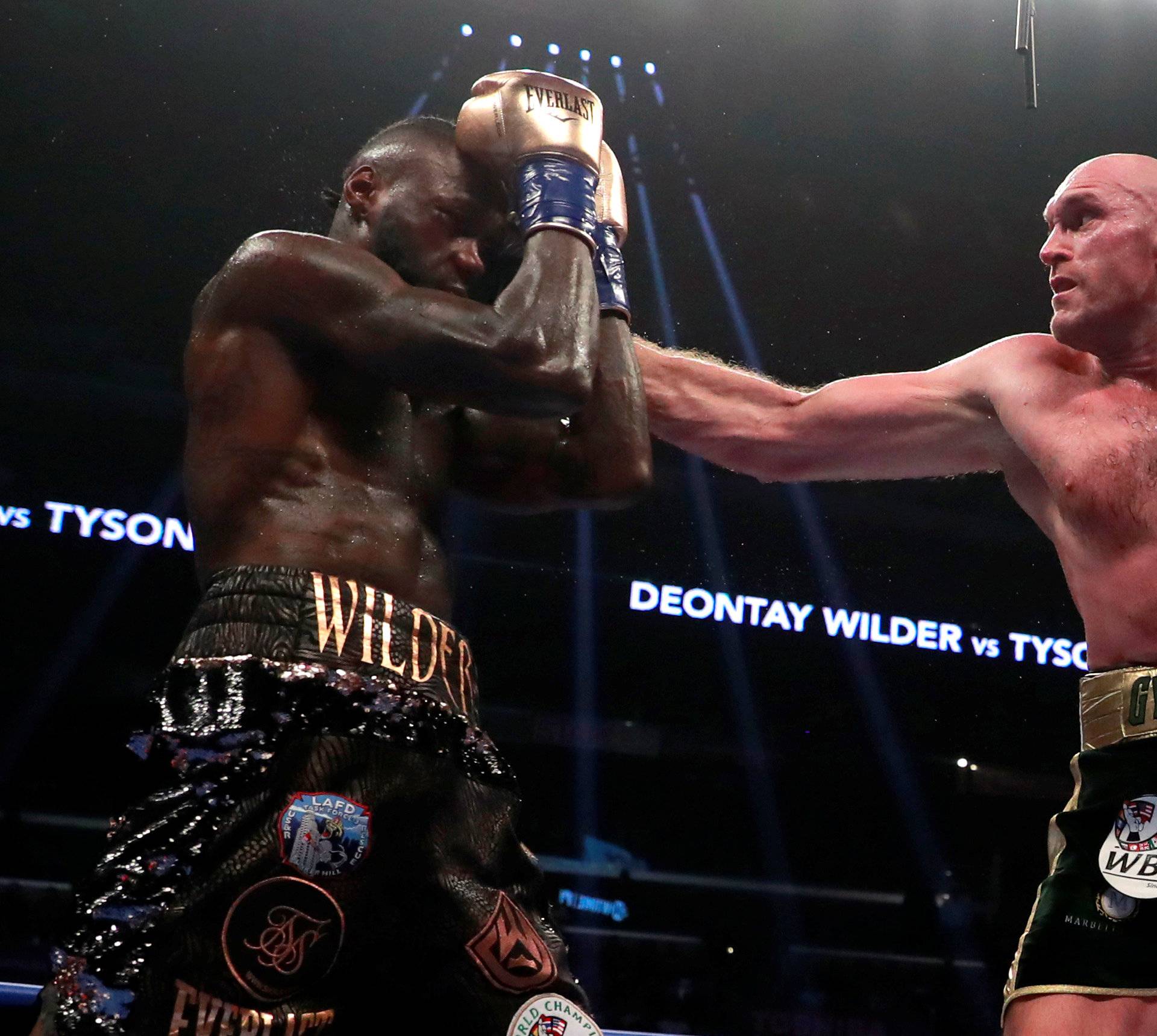 Deontay Wilder v Tyson Fury - WBC World Heavyweight Title