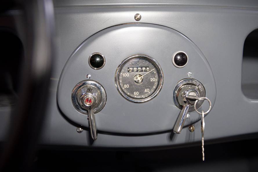  Hessisch Oldendorf: Traugott Grundmann vlasnik je jednog od prvih prototipova VW Bube