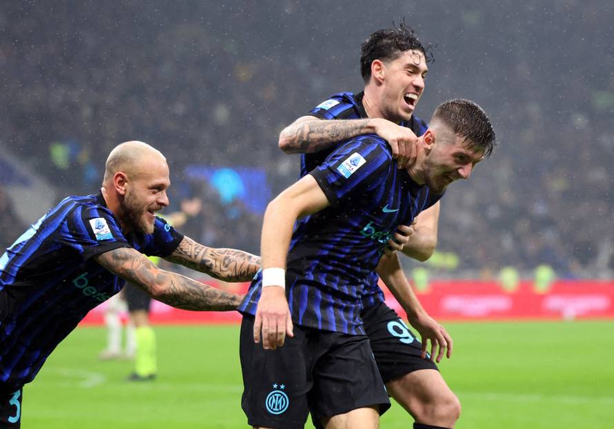 Serie A - Inter Milan v Fiorentina