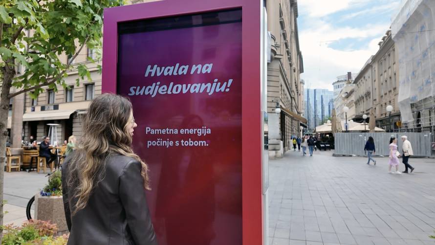 Na zagrebačkim ulicama građani su “gasili” uređaje i učili kako uštedjeti energiju