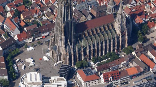 Najvišu katedrala nagriza urin: 'Ova situacija izmiče kontroli'