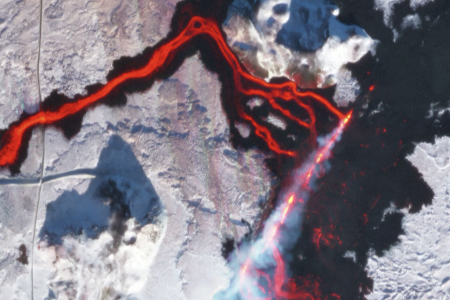 Satelitske slike hvataju vatrenu lavu nakon erupcije vulkana na Islandu
