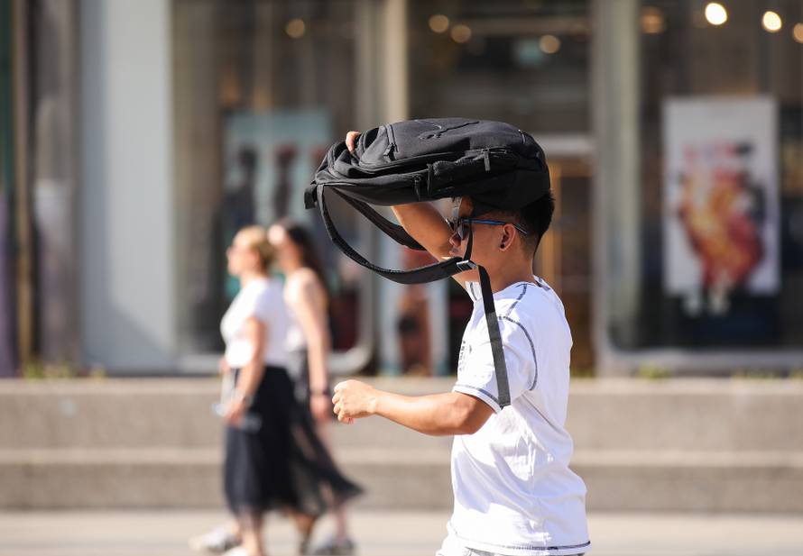 Zagreb: Velike vrućine ispraznile su ulice u glavnom gradu