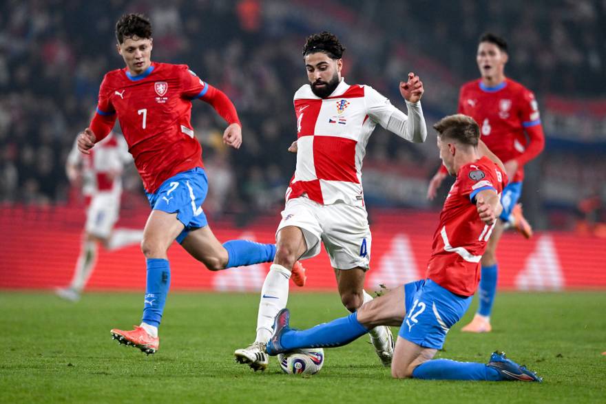 Češka - Hrvatska 0-0: 'Vatreni' se 'nulom' približili Mundijalu!