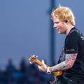 VIDEO Skromni Ed Sheeran: 'Radije letim Ryanairom nego privatnim avionom...'