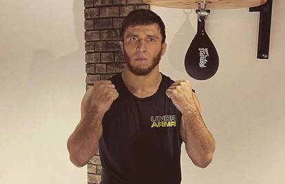 Ruski MMA borac dobio poziv za vojsku i otišao iz zemlje. Javio se: Ako treba, branim domovinu