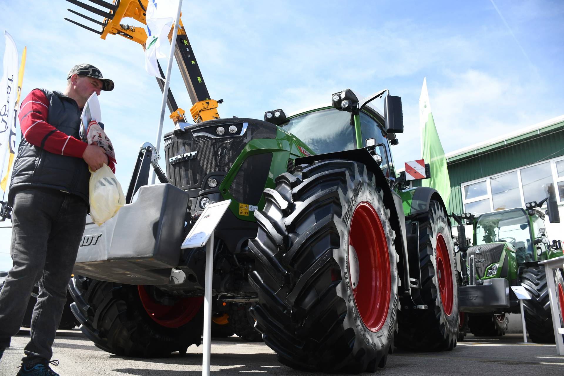 Bjelovar: Traktor Fendt vrijedan 480 tisuća eura izložen na Proljetnom sajmu u Gudovcu