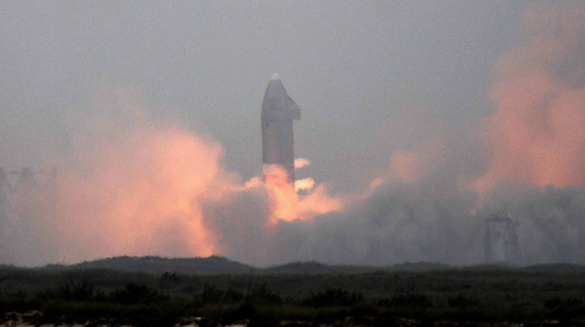 SpaceX conducts test launch of SN15 starship prototype from Boca Chica, Texas