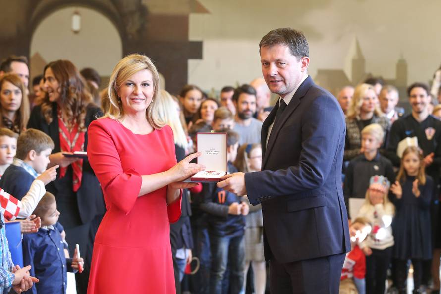 Kolinda je odlikovala Vatrene: Svijet je vidio tko su Hrvati...