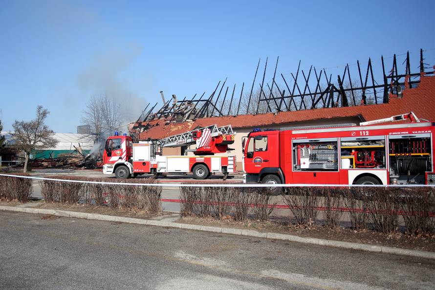 Vatrogasci iz Čateža: Kolege iz Krškog pozvane su zbog klora