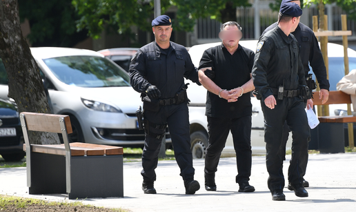 Svjedoci o župniku: 'Vodio me u šumu... dirao me...Uzeli smo mu mobitel radi dokaza i slika'