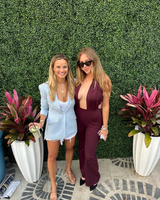 FOTO Kritizirali je zbog grudi. Povukla se, vratila pa rasturila