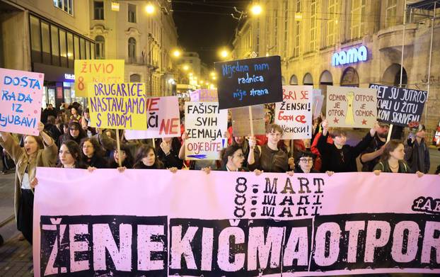 Zagreb: Održan jubilarni 10. Noćni marš za prava žena "Žene – kičma otpora"