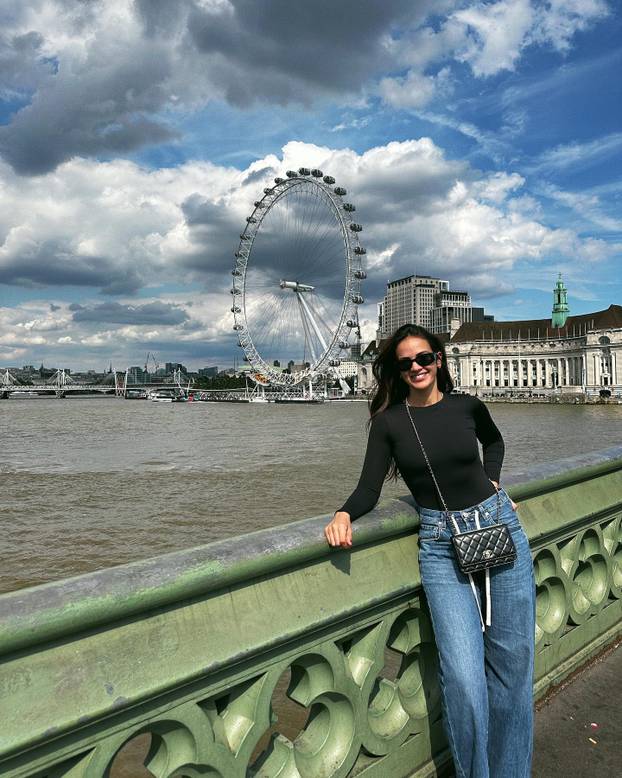 FOTO Brazilci imaju ukusa! Evo koga ljube njihovi nogometaši