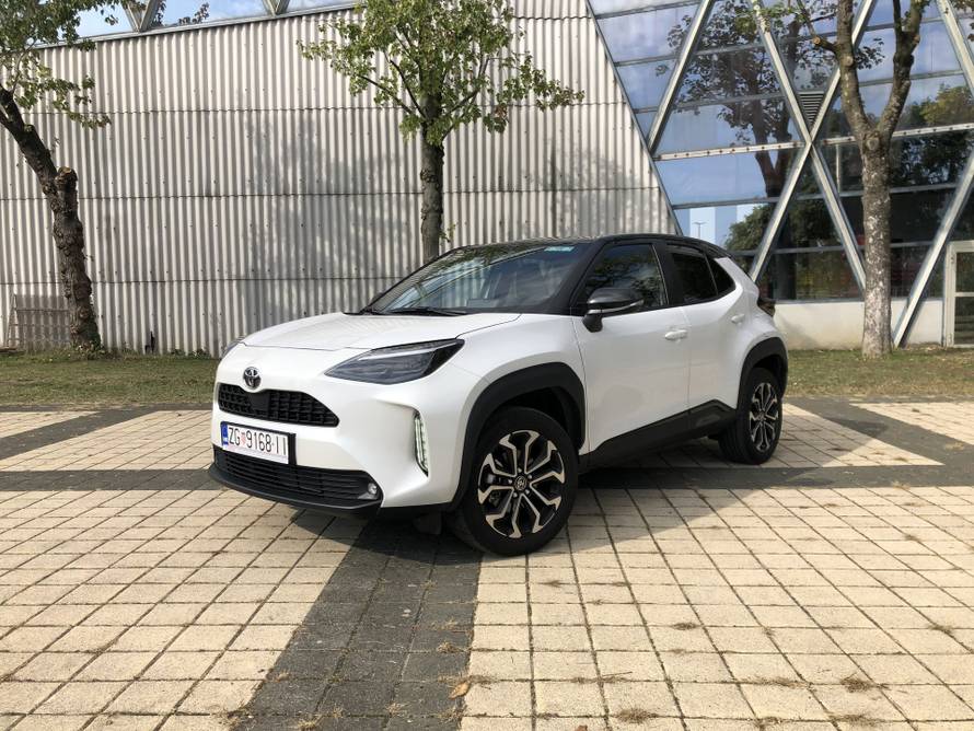 Toyotin najmanji SUV pažnju privlači izgledom, no ima još mnogo toga dobrog za ponuditi