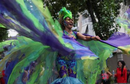 Pre-carnival festivities in Rio de Janeiro