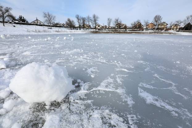 Sveta Nedelja: Zimska idila na jezeru Kipišće