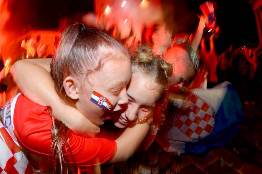 Idemo u finale! Ludnica na ulicama, cijela Hrvatska gori