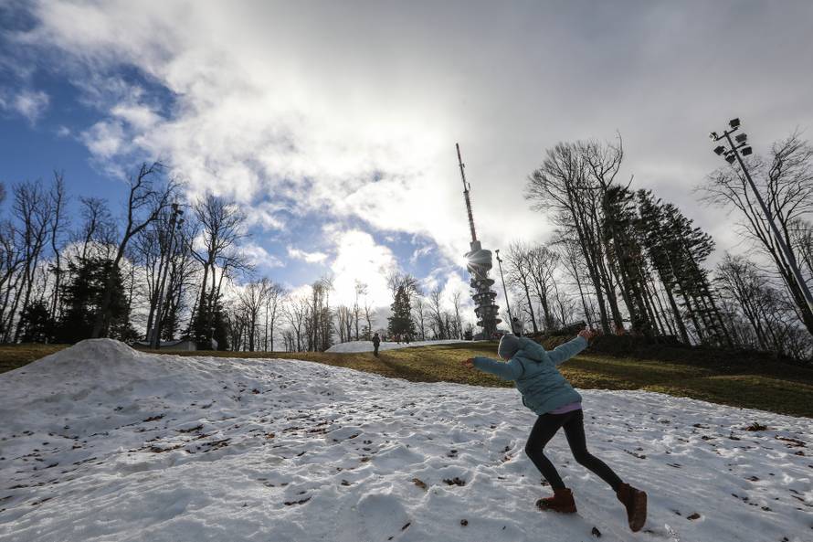U prvim danima siječnja zagrebačko Sljeme bez hladne zime i pravog snijega
