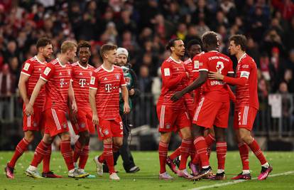 Bayern deklasirao Dortmund u Der Klassikeru i opet sjeo na vrh