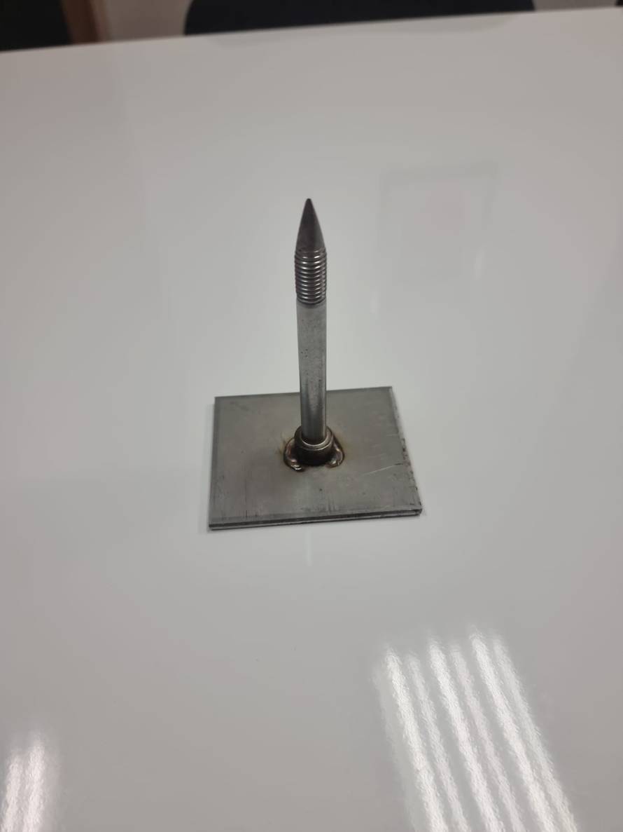 Po šumi kod Oroslavja netko postavio šiljke i stupove: 'Nije šala, netko je mogao poginuti'