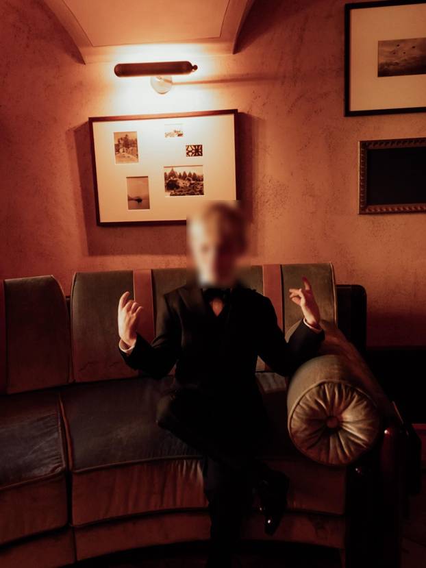 Varao ju je i silovao drugu, ona ga nije puštala. Vjenčali su se u Vatikanu. Conor objavio detalje