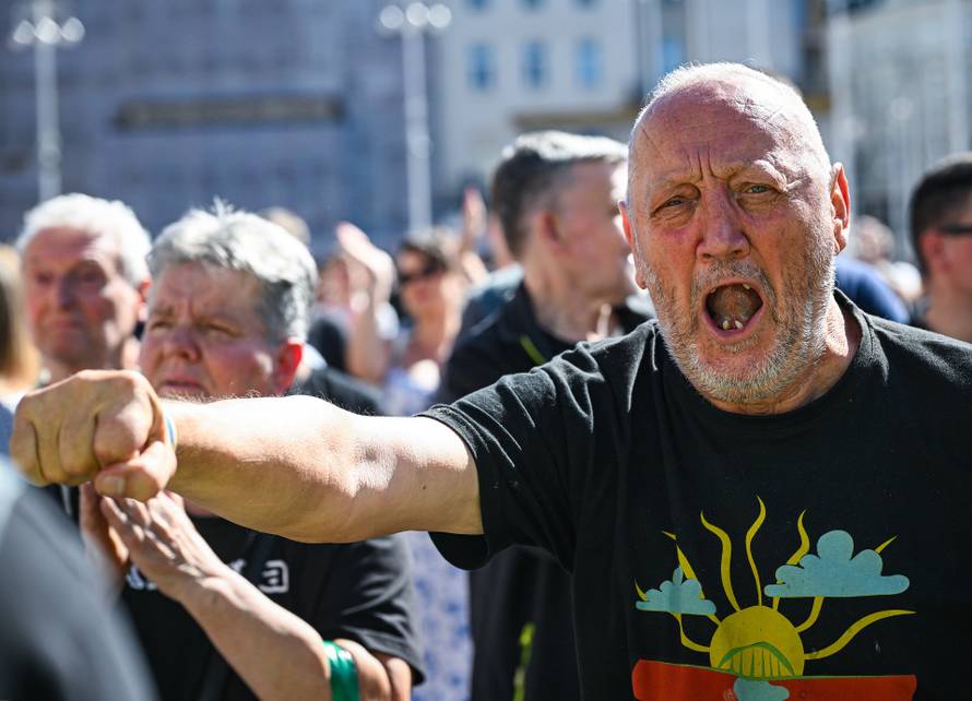 Zagreb: Održan "Prosvjed za spas hrvatske kulture, ne uvozu stranih radnika"