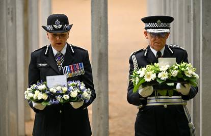 Pas koji je bio na sprovodu kraljice Elizabete uspavan nakon prometne nesreće