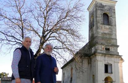 Mikleuš: Iz tornja pravoslavne crkve lopovi ukrali zvono