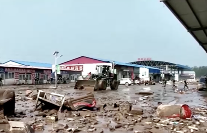 Vremenske nepogode u Kini usmrtile najmanje 60 ljudi