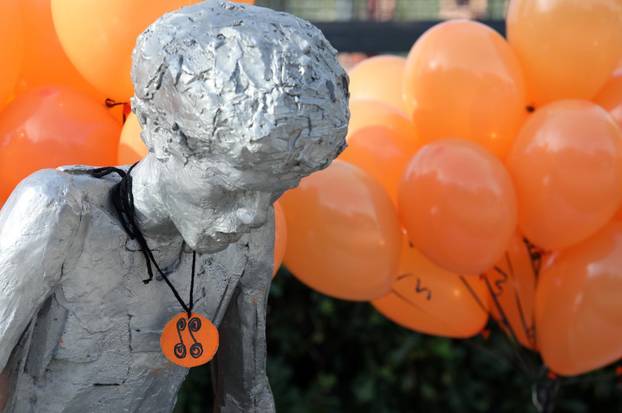 Šibenik: Puštanjem 58 balona u zrak obilježen rođendan Dražena Petrovića