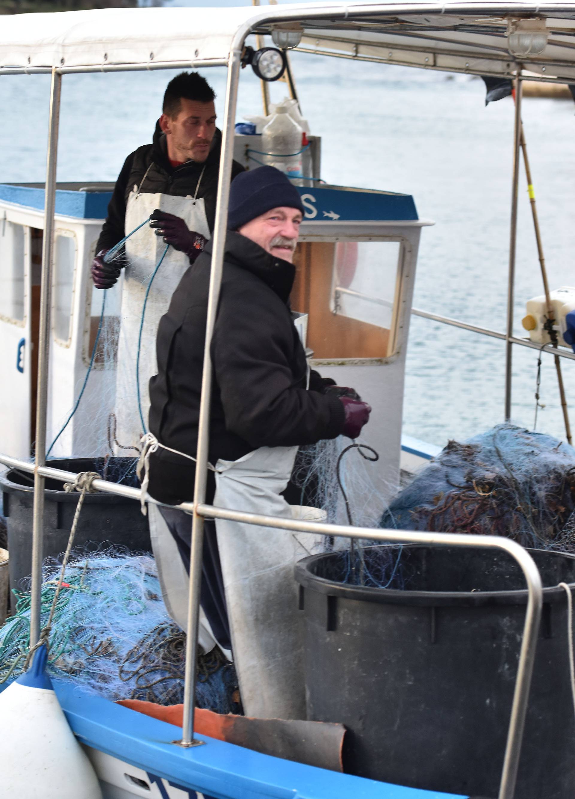 Savudrija: Tri hrvatske ribarice isplovile pa se vratile s ulovom