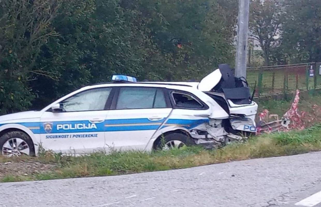 Pijani vozač tipkao po mobitelu pa se zabio u policijsko vozilo u Slatini: Ozlijeđeni on i policajka
