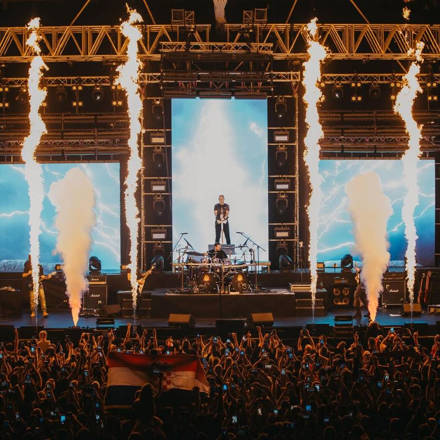 Thompson u Poreču viknuo 'Za dom', publika: 'Spremni'!