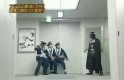 Parodija: Japanska policija protiv Dartha Vadera