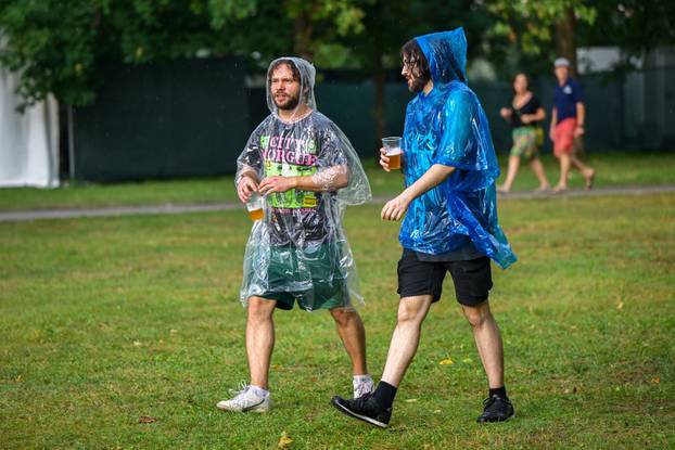Zagreb: Atmosfera prvog dana INmusic festivala