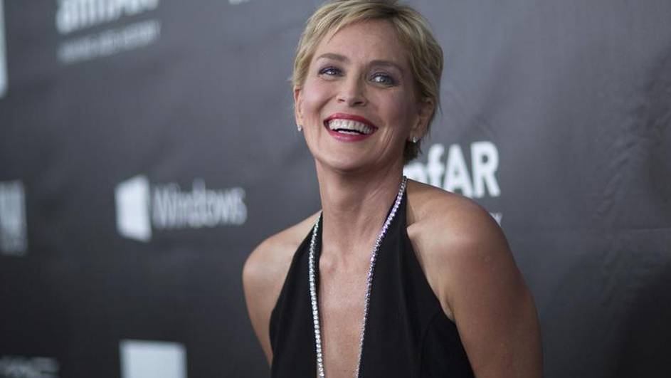 Sharon Stone osvanula gola na naslovnici: 'Ženo, stariš li ti?'