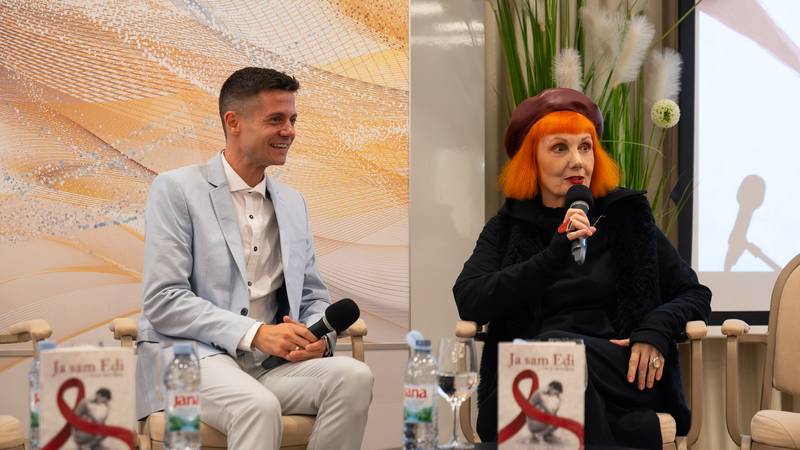 Promocija knjige Edija Kiseljaka okupila poznate: Lisac, Marić i drugi poslali snažne poruke