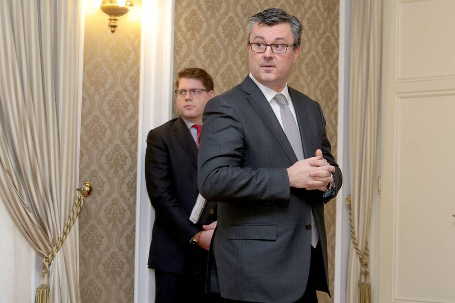 Josipoviću i Oreškoviću nije donio sreću, hoće li  Bandiću?