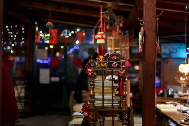 Zagreb: Kineski restoran i čajana Jing Yuan Teahouse u Gajnicama