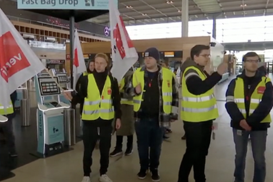 Berlinska zra&ccaron;na luka otkazuje svih 445 planiranih letova zbog &scaron;trajka