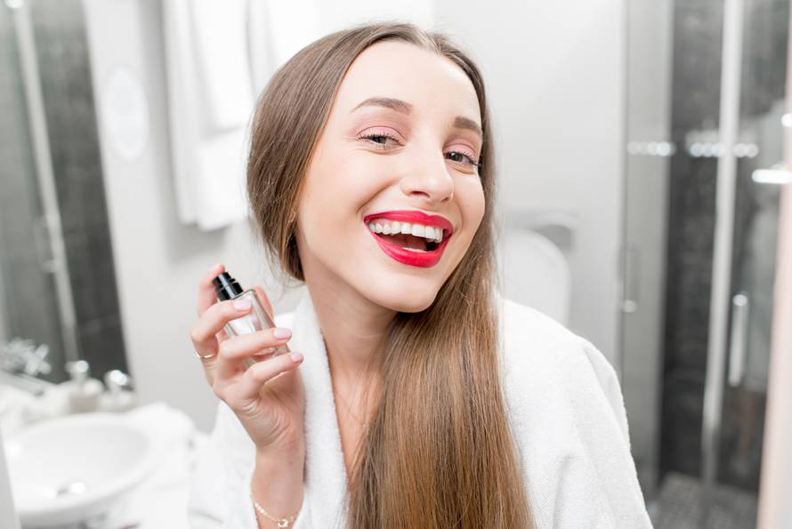 Trik kako da parfem traje puno duže: Kožu treba hidratizirati