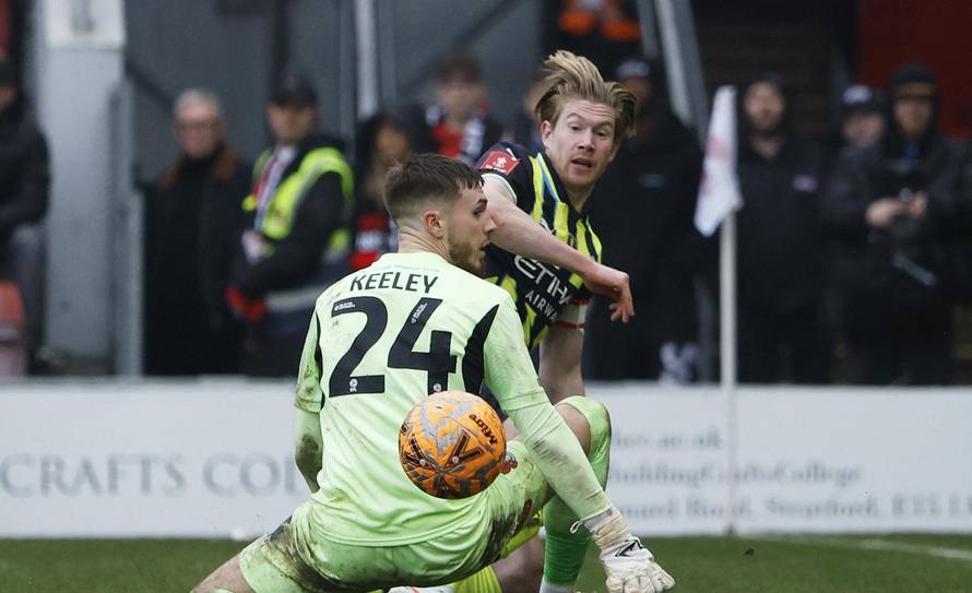 FA Cup - Fourth Round - Leyton Orient v Manchester City