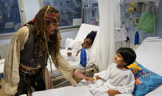 Jack Sparrow posjetio djecu u bolnici: 'Bio je vjetar svježine!'