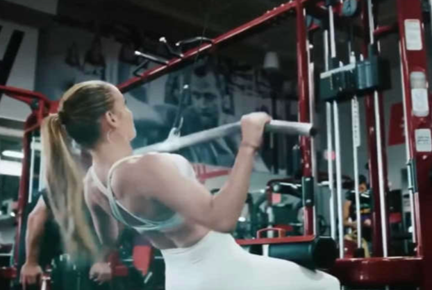 FOTO Jennifer Lopez (56) ima tijelo kao da joj je 25 godina - ovo je tajna njezine fit linije