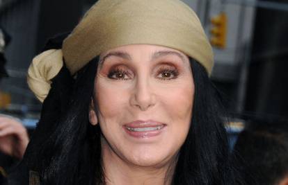 Tužna sudbina: Cher je teško bolesna, sama i potpuno švorc?